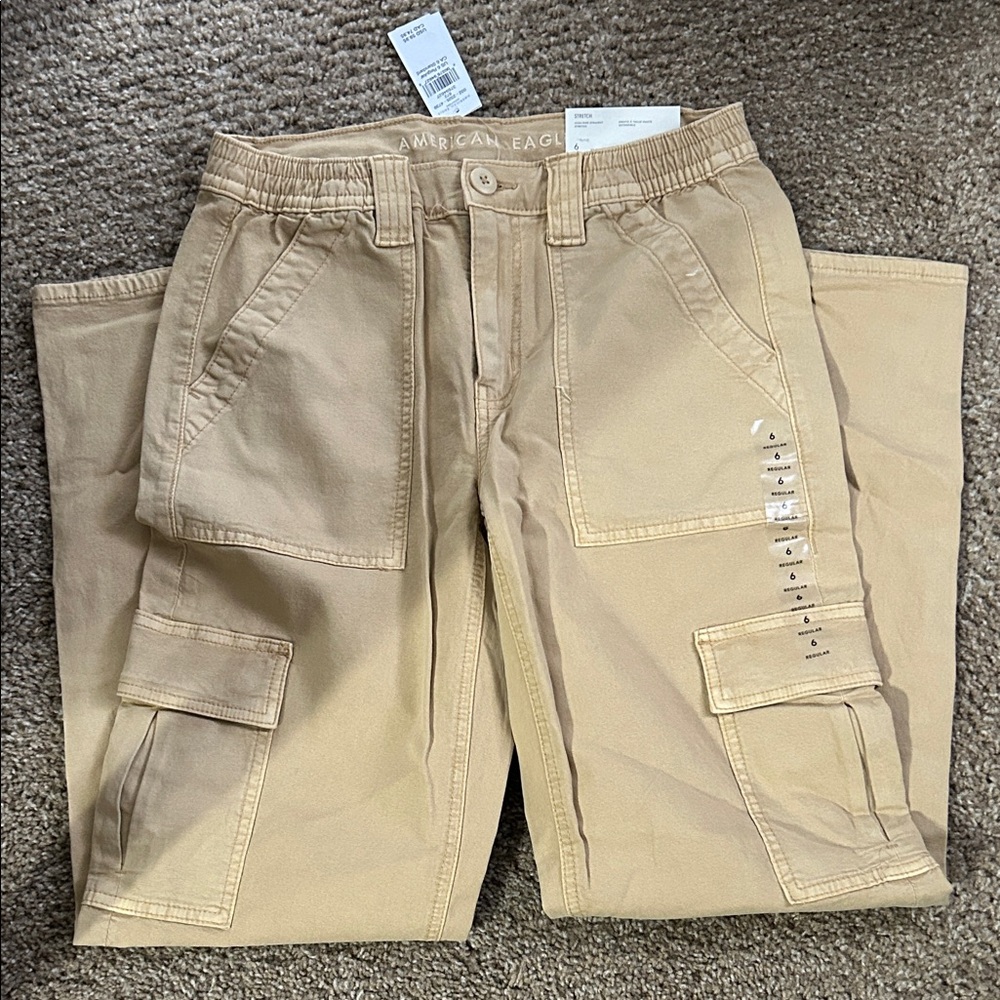 American Eagle Outfitters Women’s Khaki Cargo Pants
